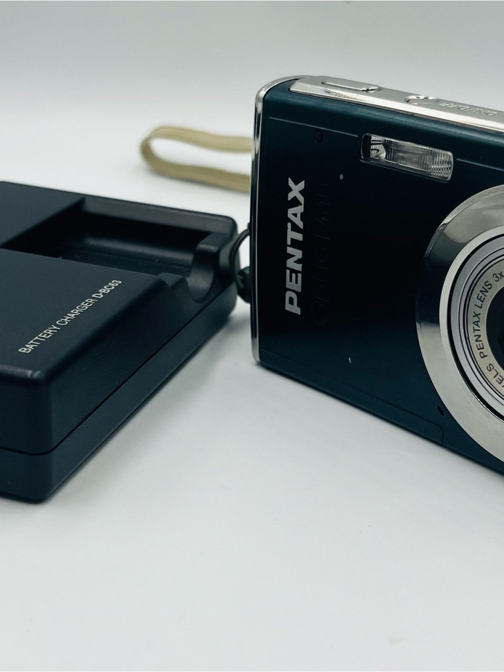 Pentax Optio M40 8MP Digital Camera Green 3x Optical Zoom Tested Working